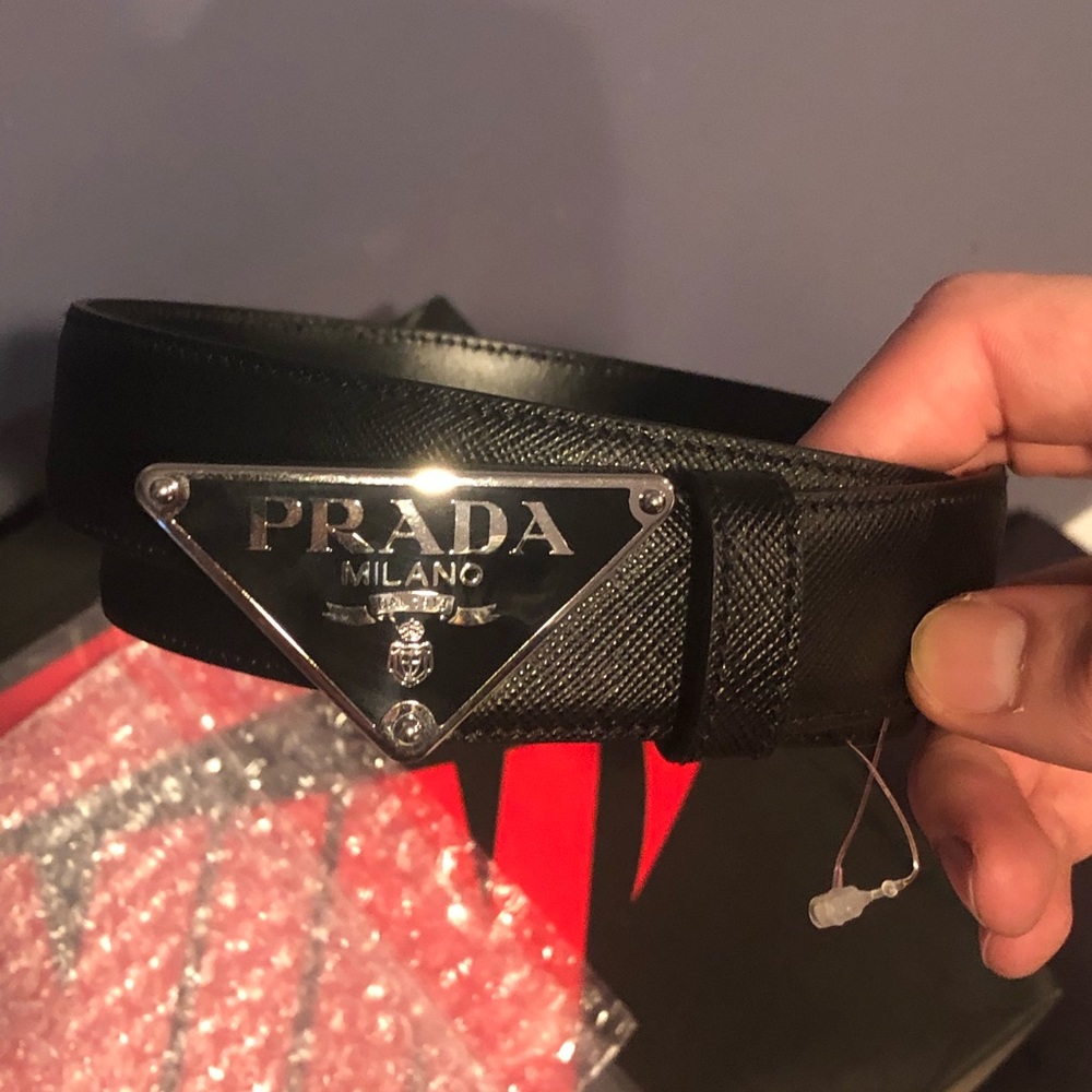 Men’s Prada Triangle Logo Buckle Belt. Brand new!